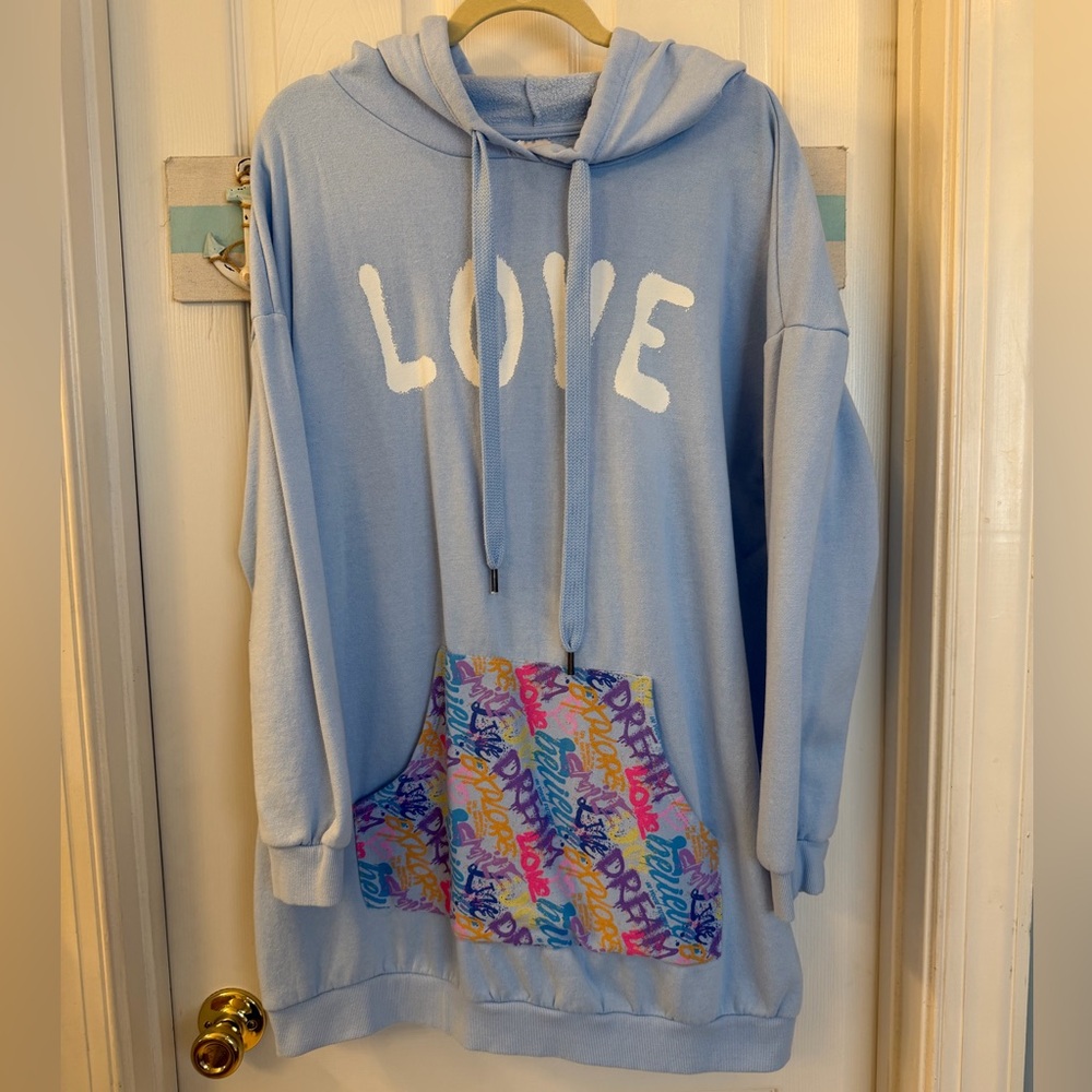 No Boundaries Oversized “Love” Hoodie Sz XXL